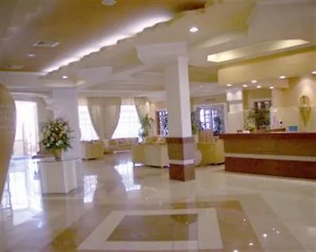 Beau Rivage Отель